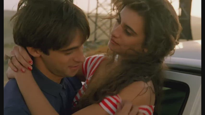 Penélope Cruz in Jamón Jamón (1992)