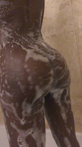 Hi, my name is Nubia! ✨NO PPV 💜 G/G and G/B content 💜 Custom photos and videos