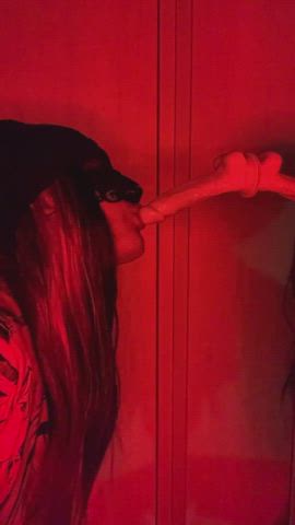 All I want right now is to gag on a hard dick
