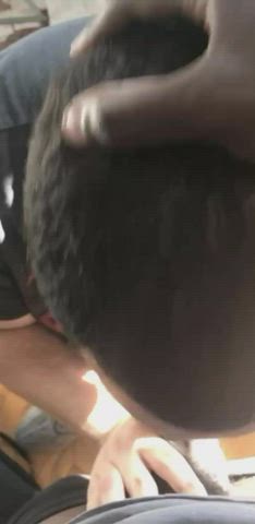 Any guys in manhattan, bronx or Brooklyn looking for some head?