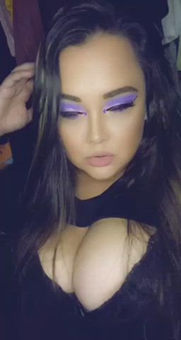 I just want someone to break me and turn my bratty self into a submissive and obedient