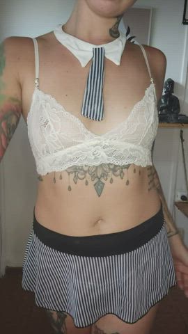 want to throw your cum on my little girls? 🍒
