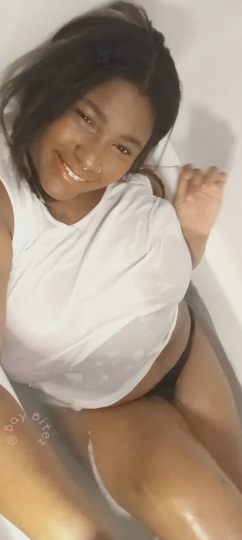 Having clothes on in the tub feels a little silly but I hope you like my tits !