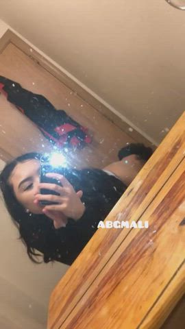 I make all my bulls eat my pussy from the back, would you ? 🤪