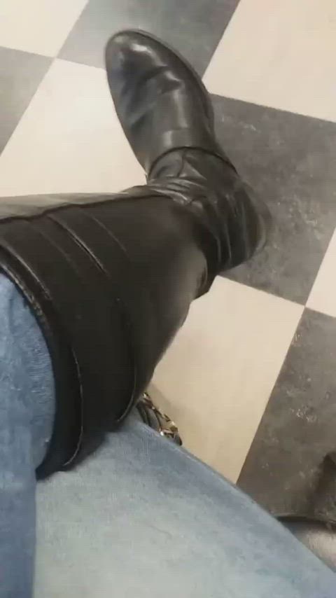 Thighs, calves and boots oh my!! **Oc**