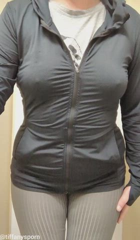 Come keep me cumming for you! Let's sext or better yet start a gfe with me! Also