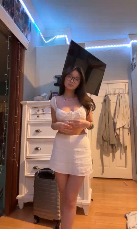 asian cute teen gif
