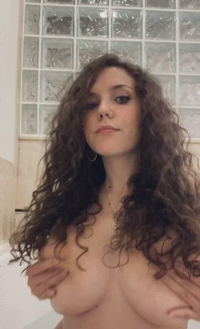 I like it when it's warm it makes me more horny
