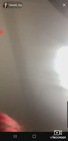 areolas nipslip tits gif