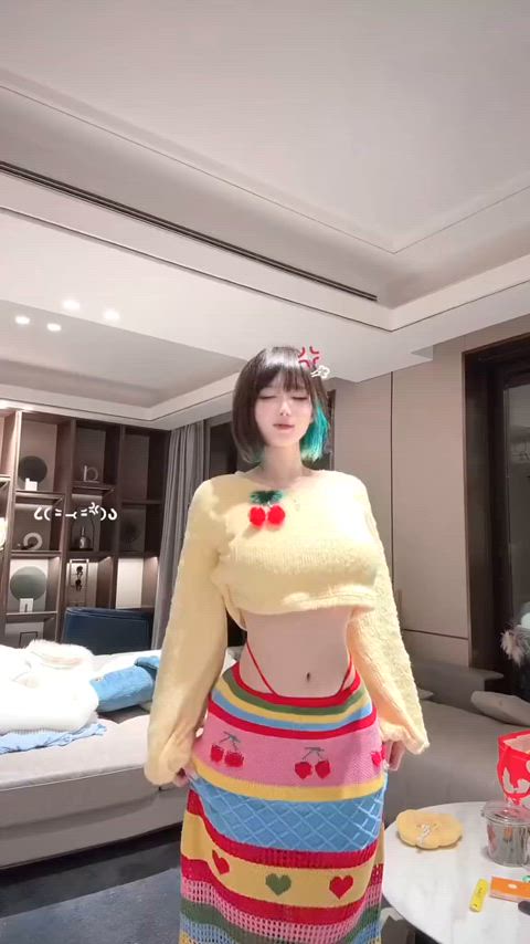 cute and busty!