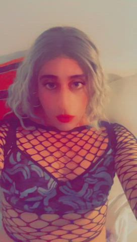 hi, boys...I have a clitty surprise for you.