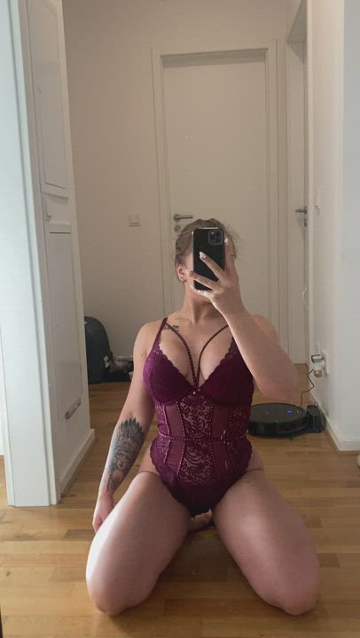 Can I send you nudes like this every night?