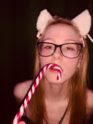 I want you to cum on your face and smear cum on my glasses 😈