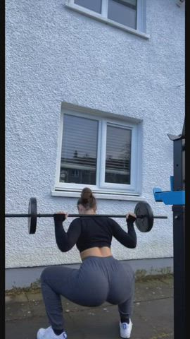 neighbour got an eyeful, lol
