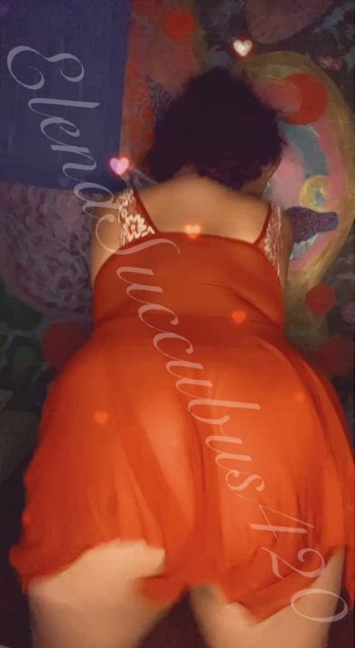 Free karma for booty? Upvote this post and Comment so I can upvote back
