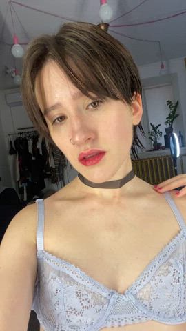 boobs downblouse huge tits tits gif