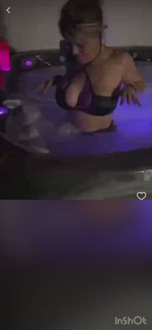 Things got a little wet and wild on the live stream last night 💦😜😈 (F)