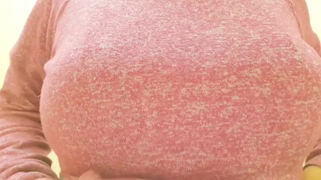 Come suck my Tity plz so horny