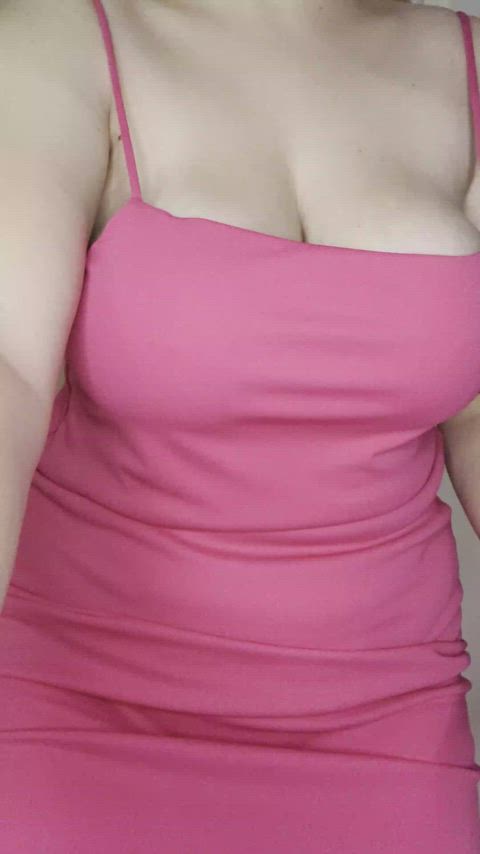 I bet your meat has never been in between these kind of boobs
