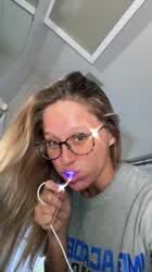 ????