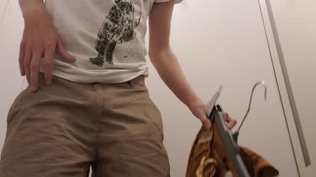 Fitting roo[m]. It didn't fit quite well