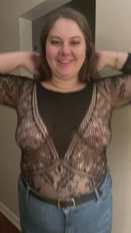 Cute titty bounce 😘
