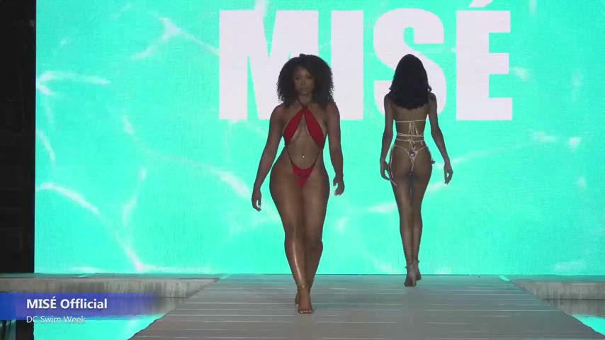 ass tits big ass boobs brunette booty ebony gif