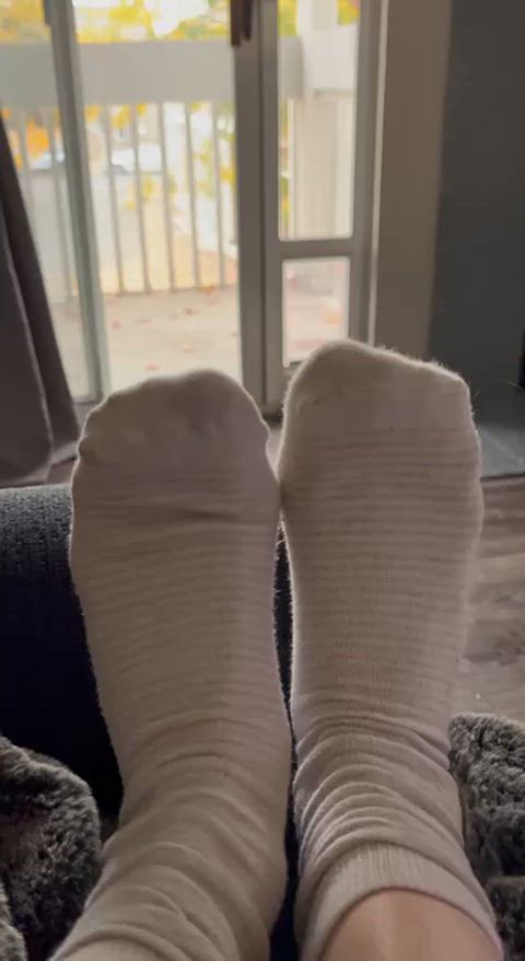 Selling content and worn socks🙈(size us women’s 6)