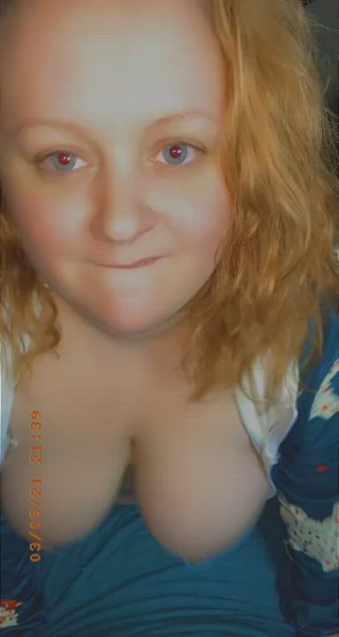 I have fun shaking my tits for yall!