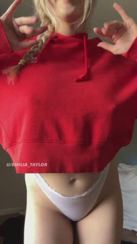 I’m hiding two massive tits under my sweater! 🥰