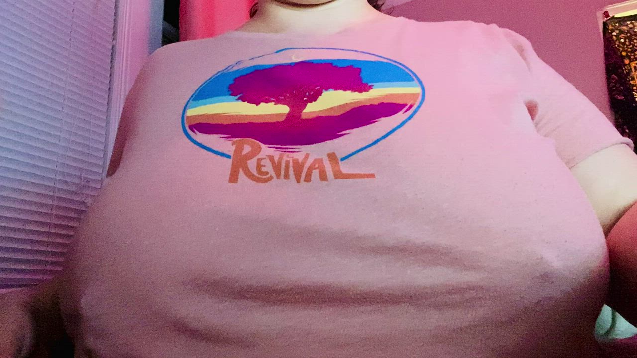 Wait for it, WAAAIT for it... And don't mind the kitty at the end Lmao