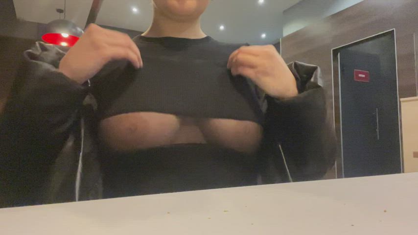 sheer top = perfect date :)