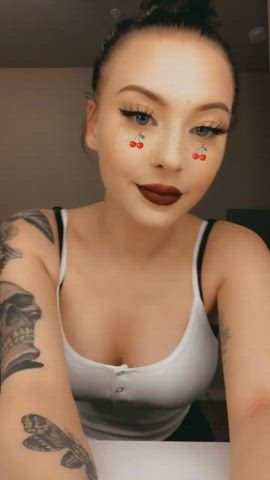 $3.25 sale ❤️ Petite tattooed brunette ready to make you cum over and over again