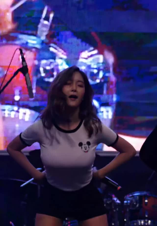 160520 Hyunyoung eyes 4 (A) loop 2