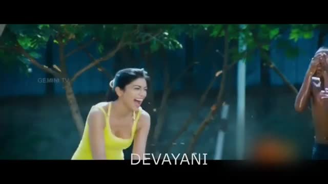 Shriya Saran bouncing bo