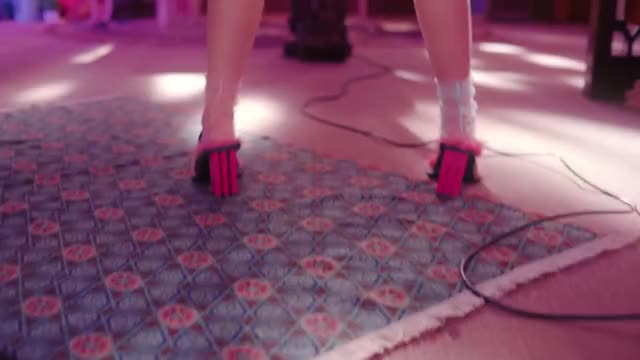 [MV] SOHEE(소희) _ Hurry up (Feat. BOL4(볼빨간사춘기))