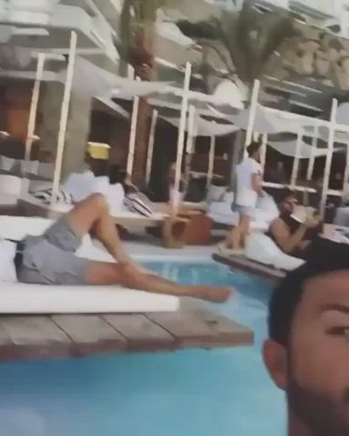 Amy Jackson B00Bs grab