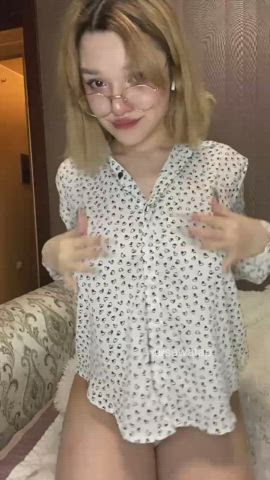 Babe Boobs Tits gif