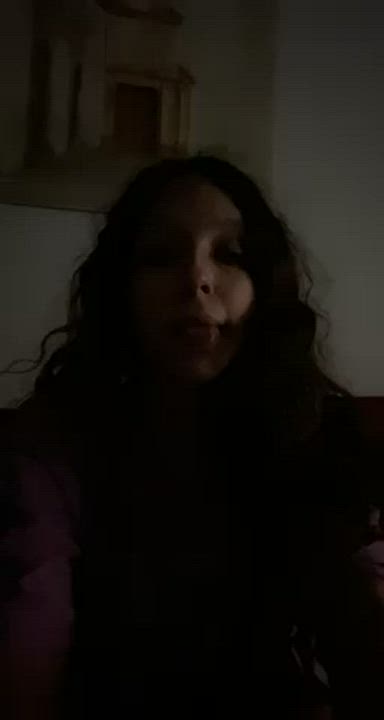 What boob would you suck first? [19] 🤪