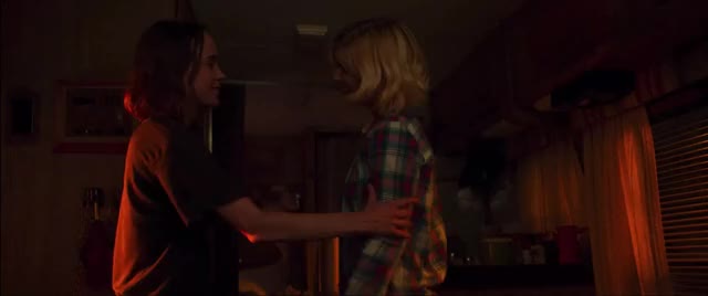 Kate Mara, Ellen Page Nude