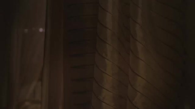 Polly Walker Sexy Confidence "Rome"