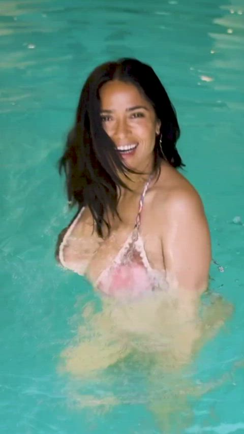 bouncing salma