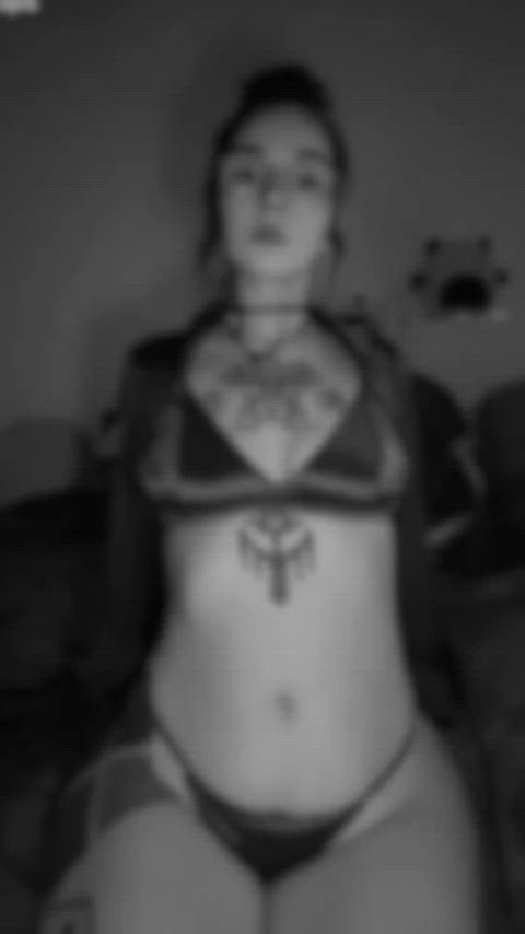 dancing model nsfw onlyfans pale solo tease thick white girl gif