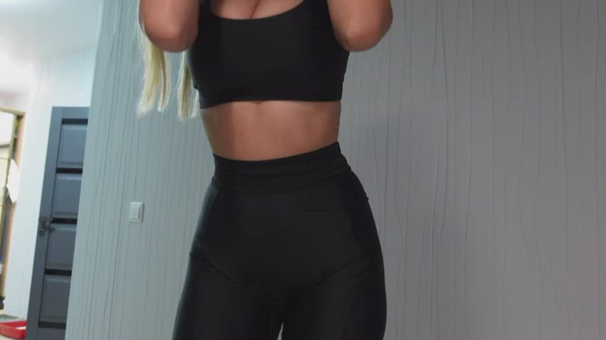 up if you accept nudes in your dms🥺add my snap: sweet_quine22