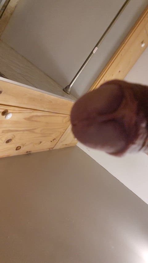 male piss pissing male-pissing peeing gif