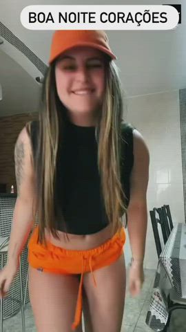 Leticia Azevedo
