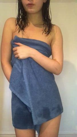 natural tits nipples petite shower small tits tits towel gif