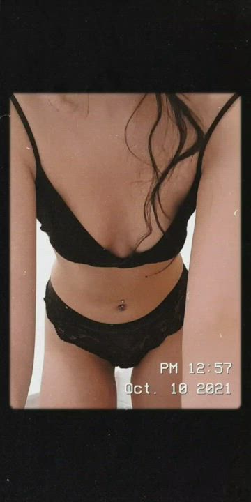 Be honest: would you really date a girl with tiny, tan chest like mine? (F) (OC)