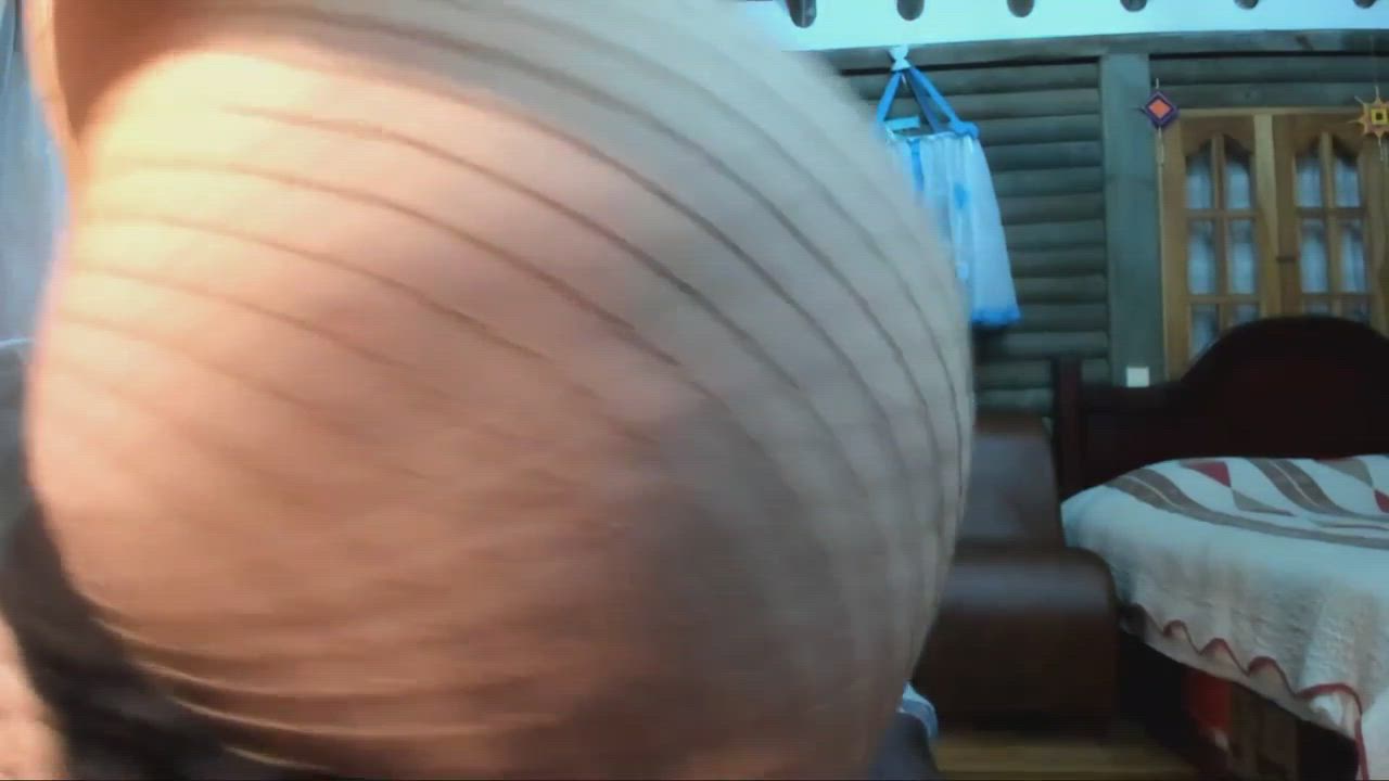 Annoying Voice, But The Sound Of Her Pussy Makes It Worth It