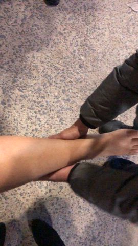 Random foot worship>>>